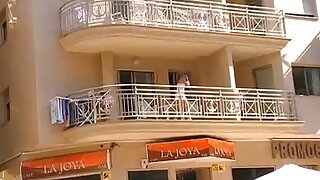کارمن سکس زنم با دوستم باغچه بازی می کند دریافت خربزه ضرب دیده و سپس سوار دیک بزرگ. - 2022-02-14 18:49:57